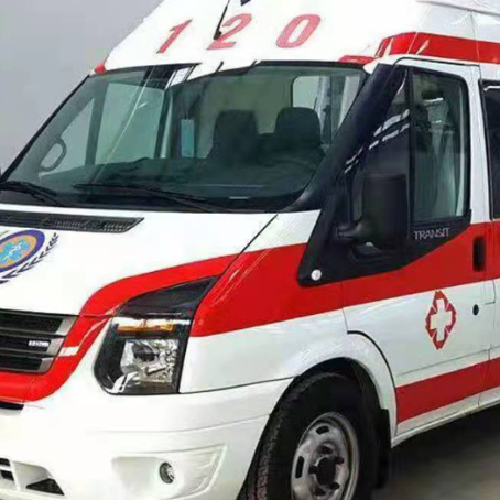 阜沙镇非急救护送病人转院租赁救护车的优缺点对比